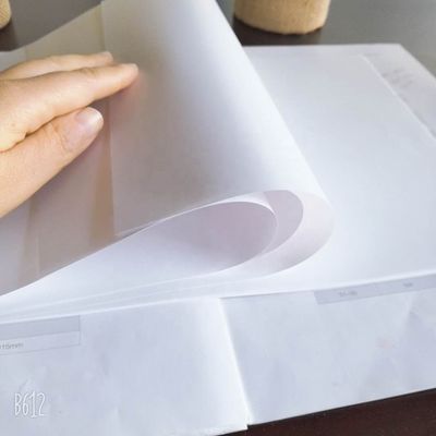 45% 表面光り A4 ジャンボ紙巻 適正なカスタム注文で調整可能