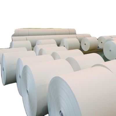 最も売れているA4紙 75 80 GSM ジャンボロール 45% 表面光り 88% 印刷光り