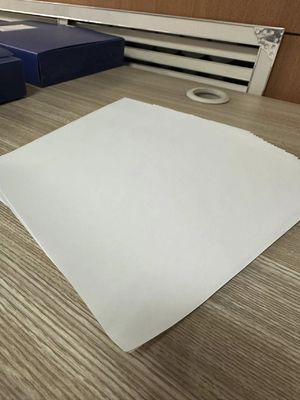オーダーメイド形状の生産のために作る,塗布されていない高散布の無木オフセット書紙