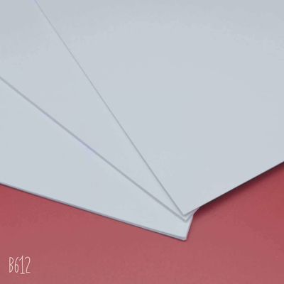 オパシティ 91-93 グラマージ 70/75/80 原材料のロールコピー紙