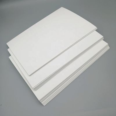 単面コーティング付きの工芸紙エッセンシャル GC1/GC2