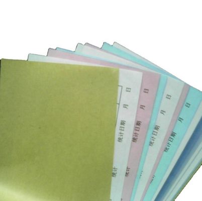 3 層 の カーボン レス 紙 NCR 大量 の 商用 事務所 の 必要 に ぴったり な 解決策