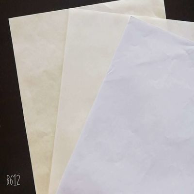 オフセット印刷 異なる紙サイズで原白色色ボンド紙