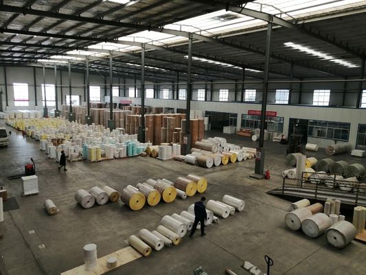 基本重量190〜400GSMから片側にコーティングを施した手造紙象牙板
