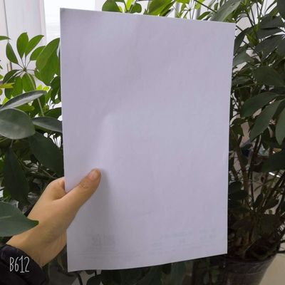 食品包装用紙の需要のためにユンバオのカスタムサイズ70GSM 80GSM生白ボンド紙